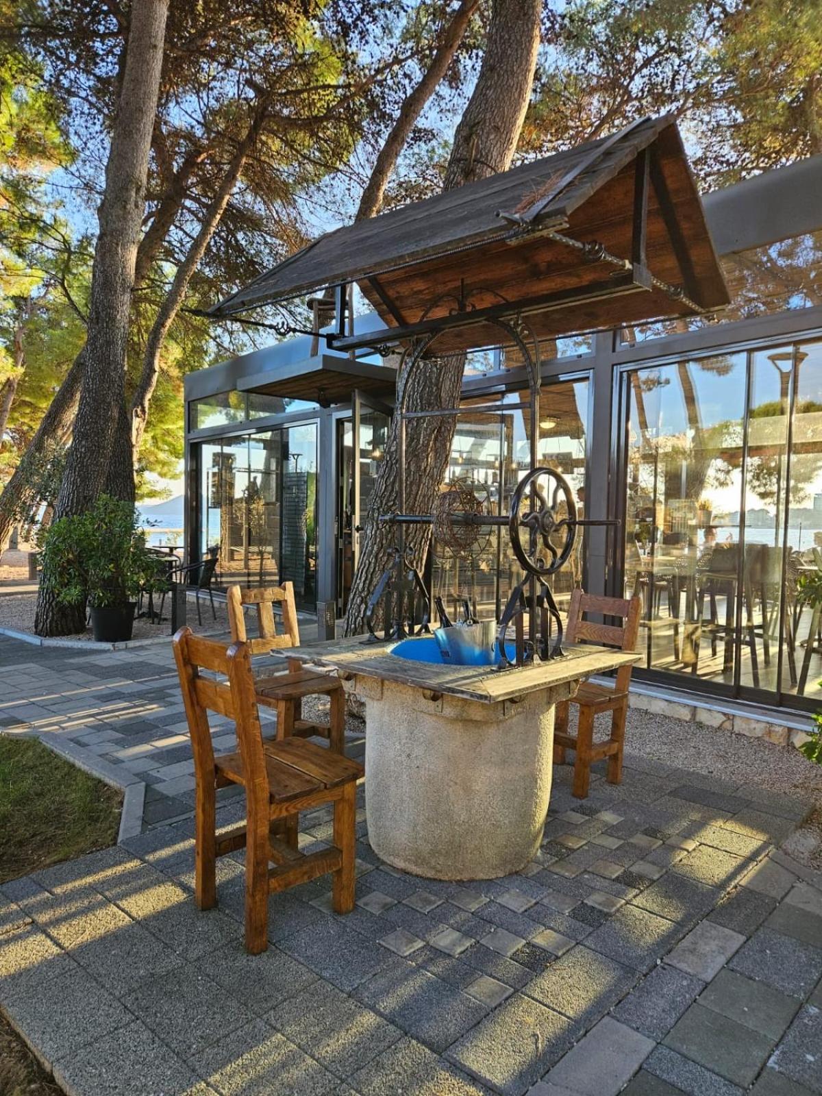 Apartmani Linda Vodice Exterior photo
